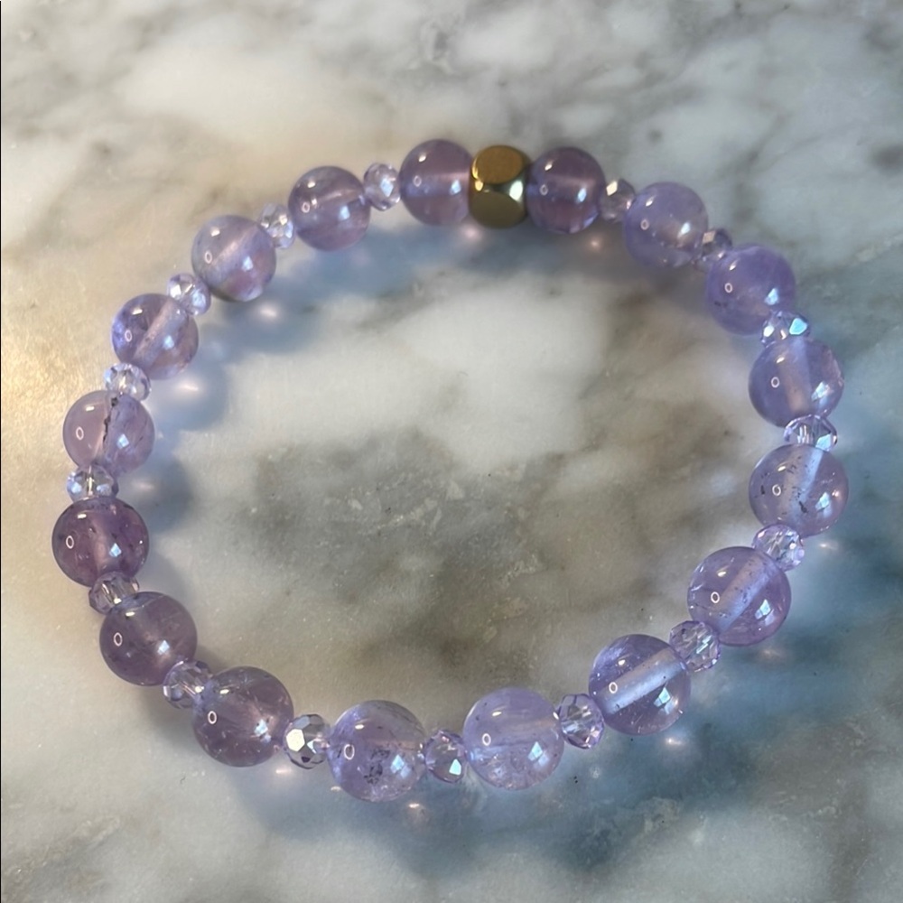 Amethyst Gemstone Bracelet with purple crystal Beads
